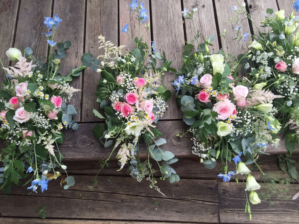 Anniversary Flowers in Bristol